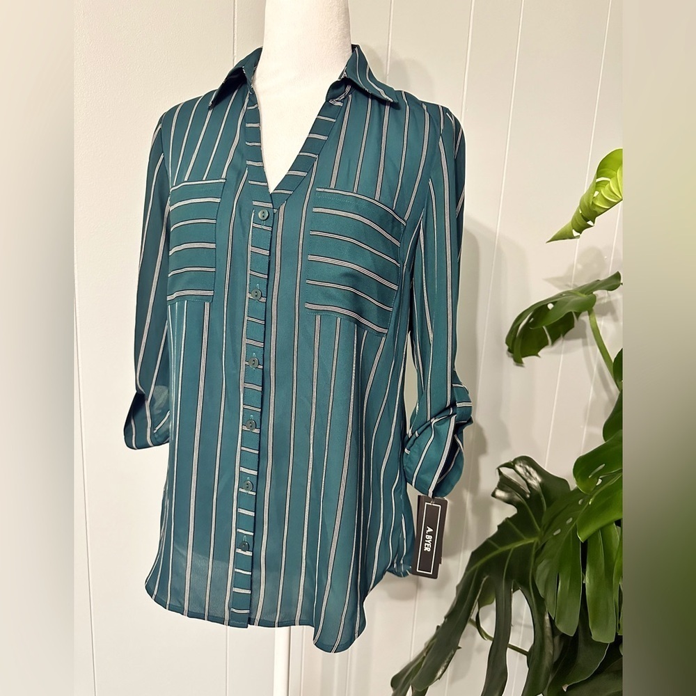 NWT A. Byer Green Striped Blouse with roll up sleeve Size S